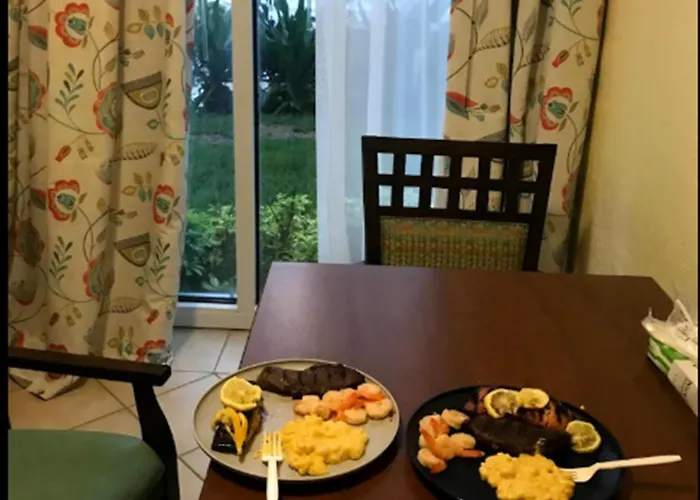 Best Western Aku Tiki Inn